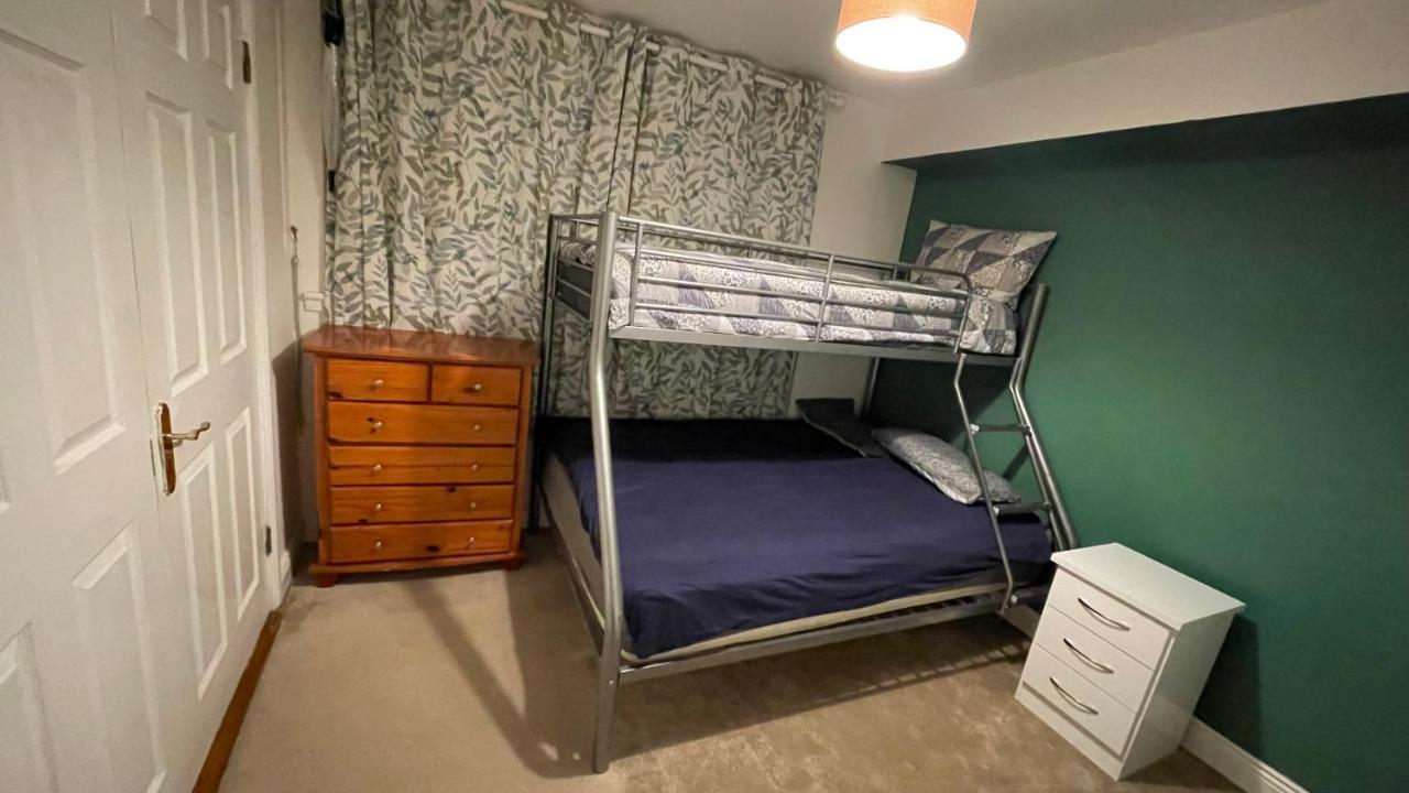 Dublin Airport, Dcu Hotell Eksteriør bilde
